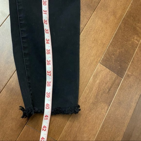 Madewell Ripped Jeans - Picture 12 of 13